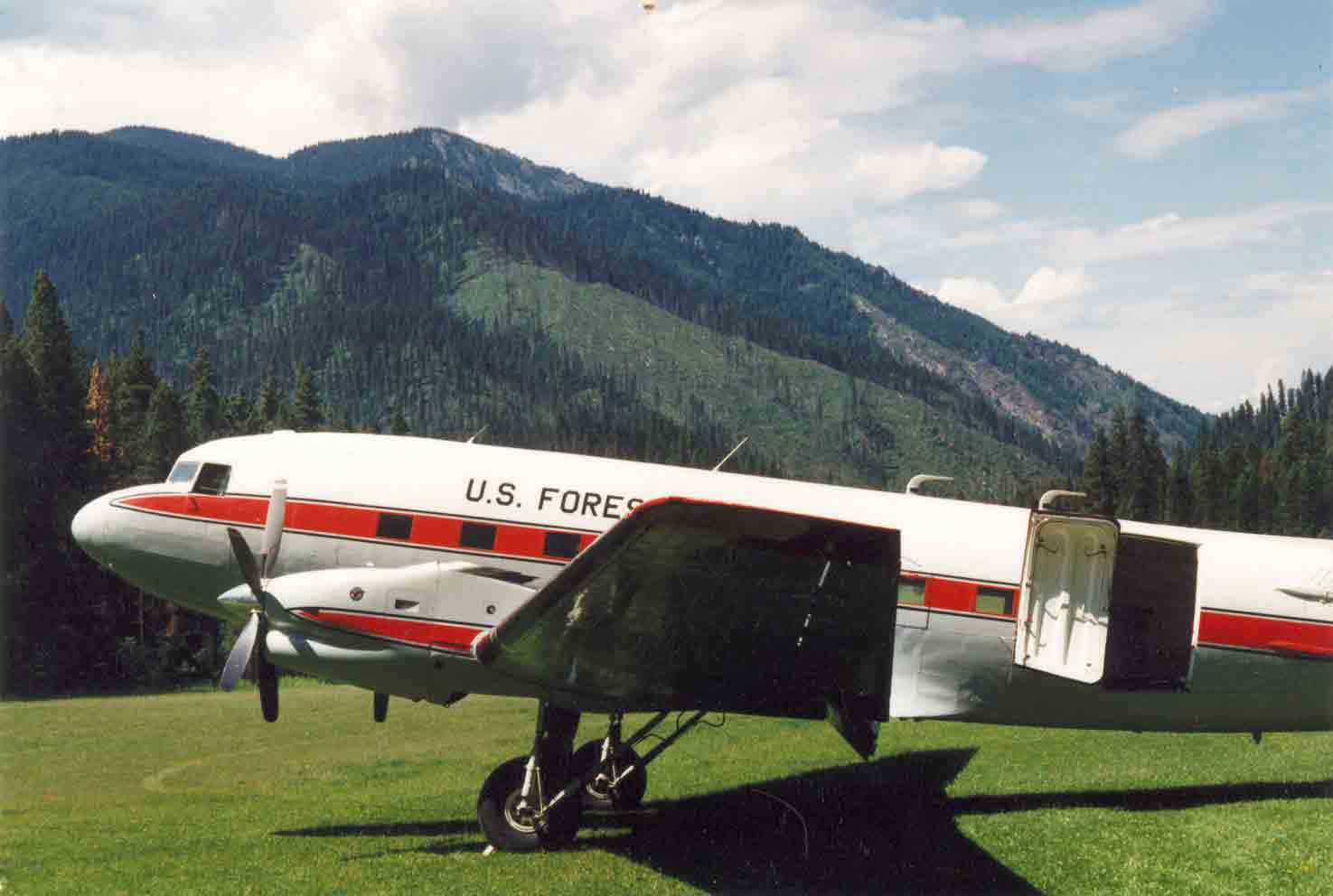 Smokejumper DC-3 at the Moose Creek Ranger Station